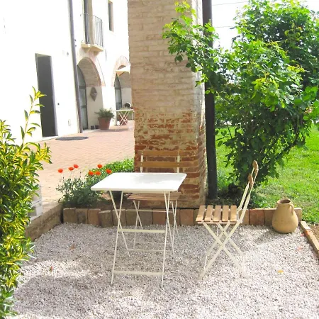 Corte Monticello 아파트 바르바라노 비센티노