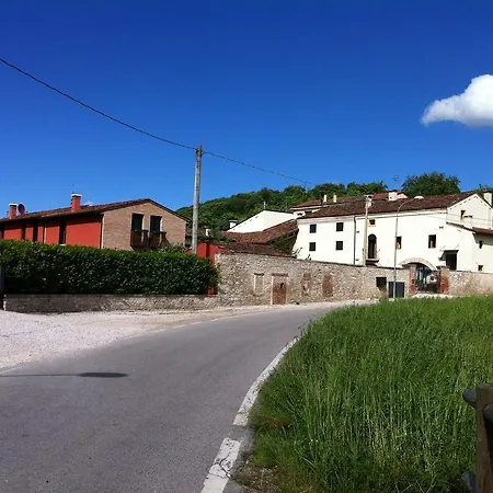 Corte Monticello 바르바라노 비센티노