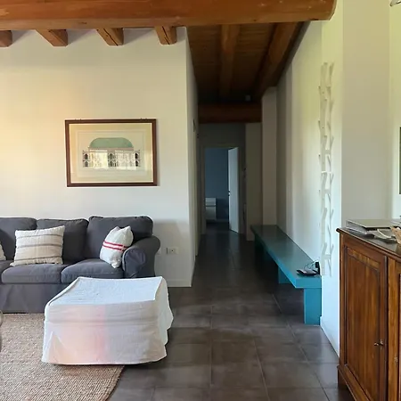 Corte Monticello Apartment *